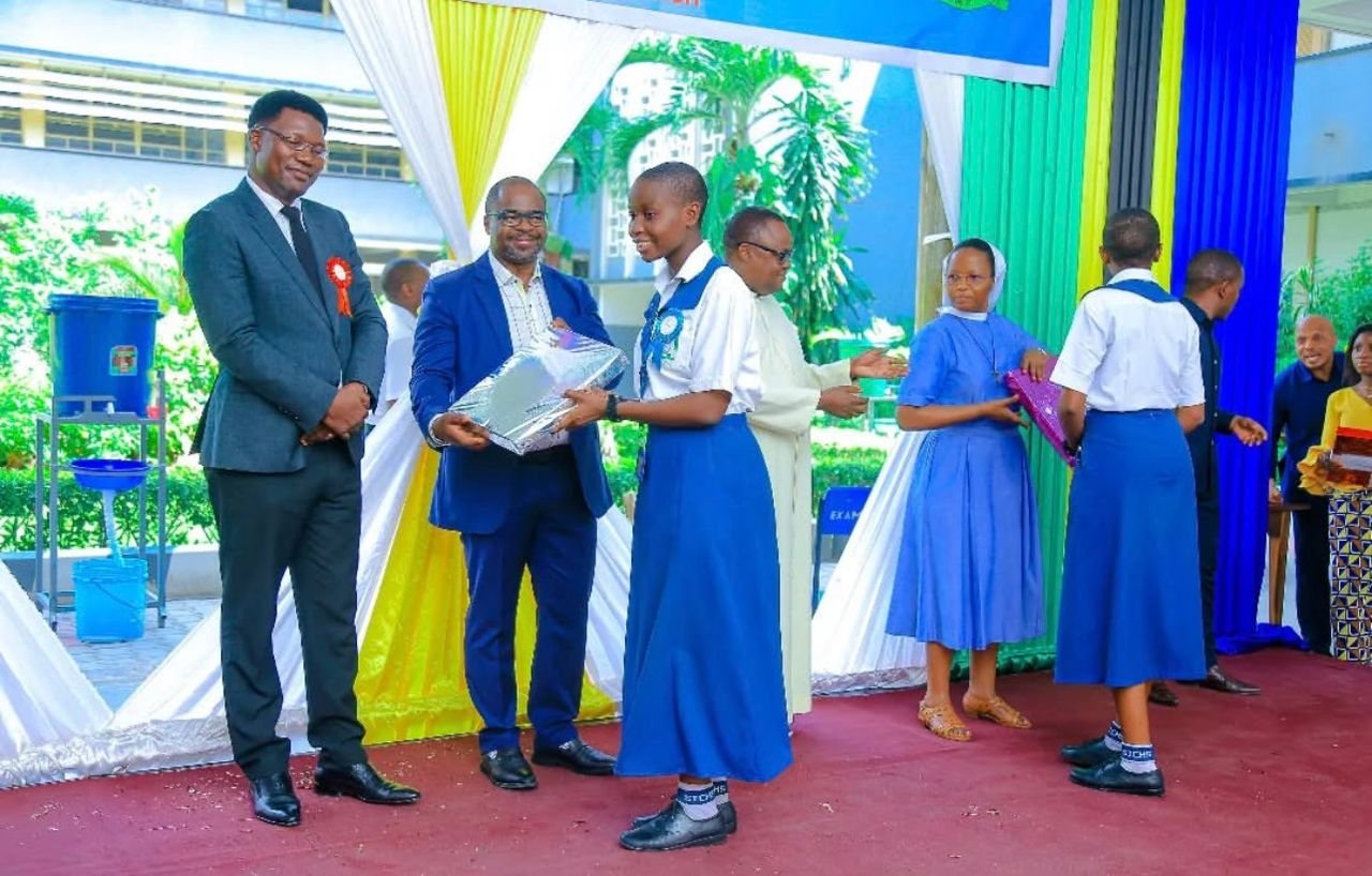 Art Exhibition Showcases Student Creativity